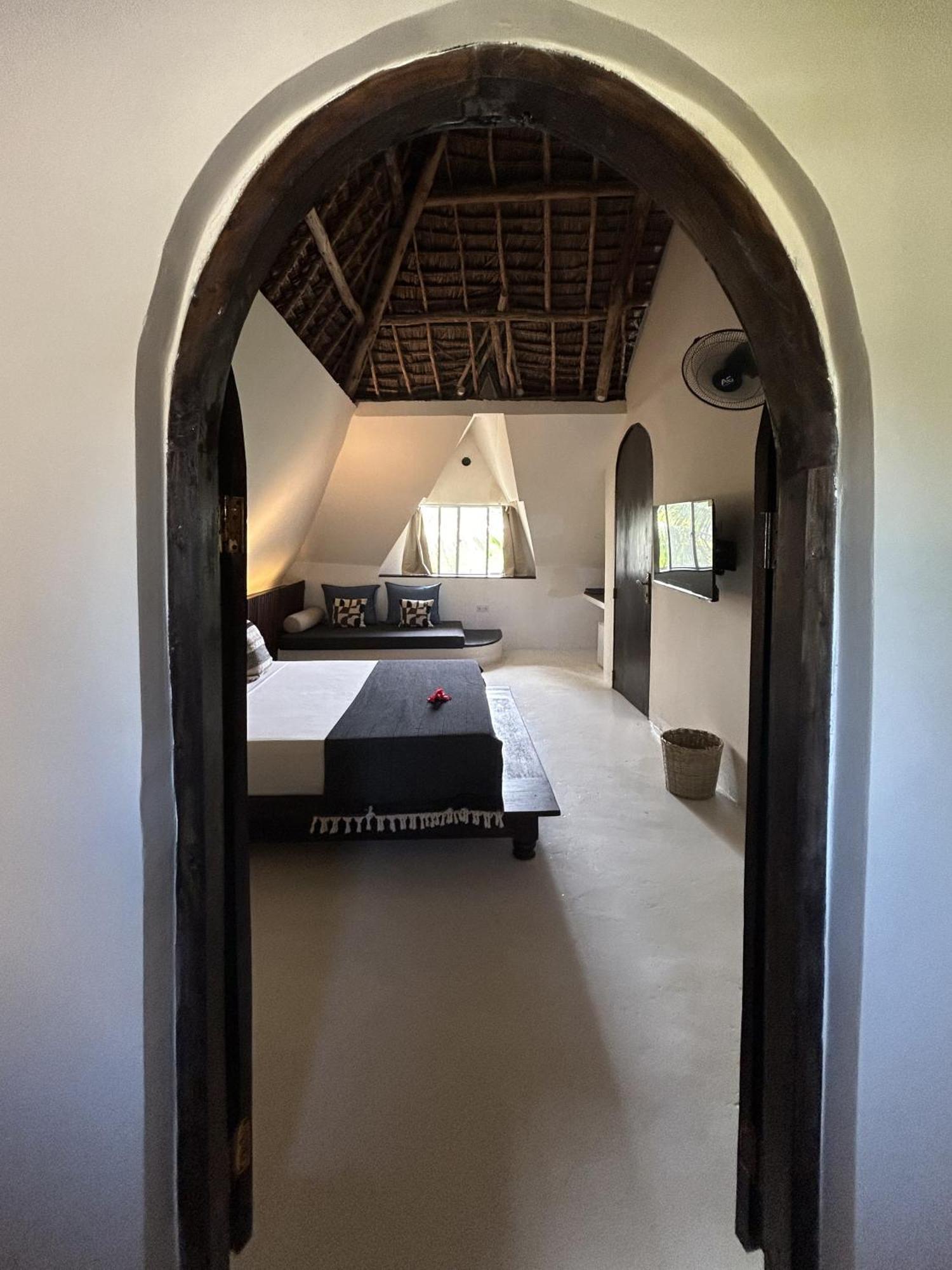 Kuwa Zanzibar Aparthotel Kiwengwa  Ngoại thất bức ảnh